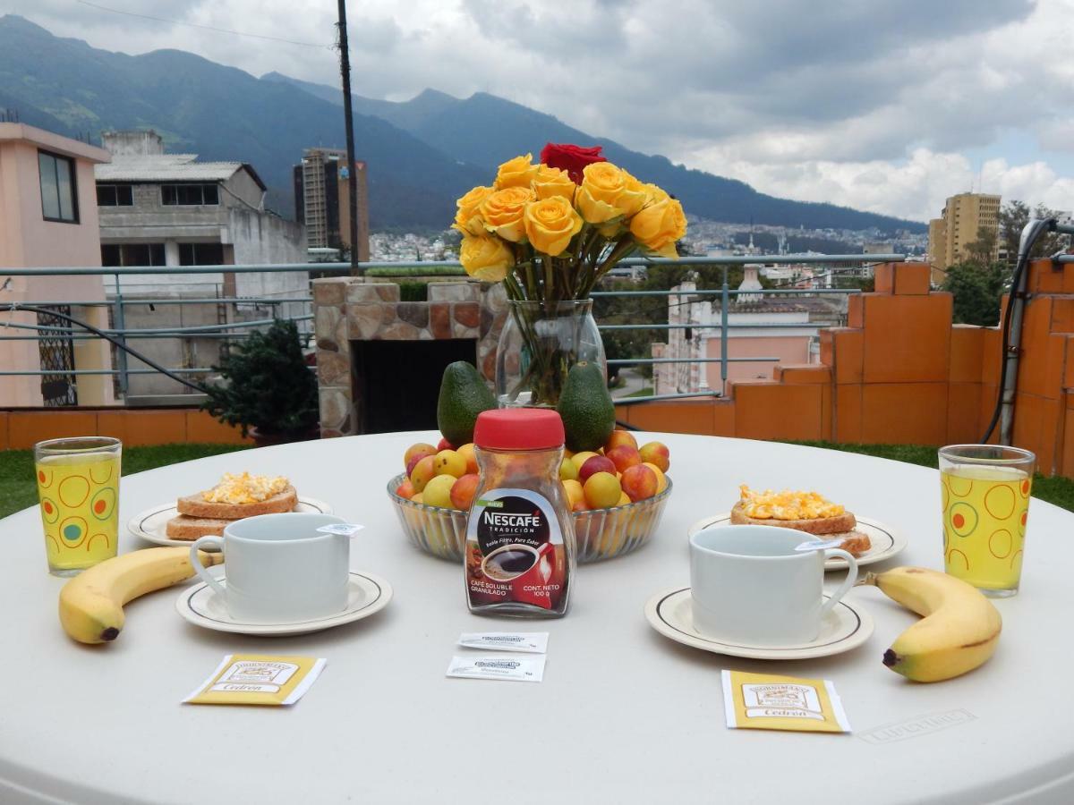 Olympus Plaza Hotel Quito Buitenkant foto