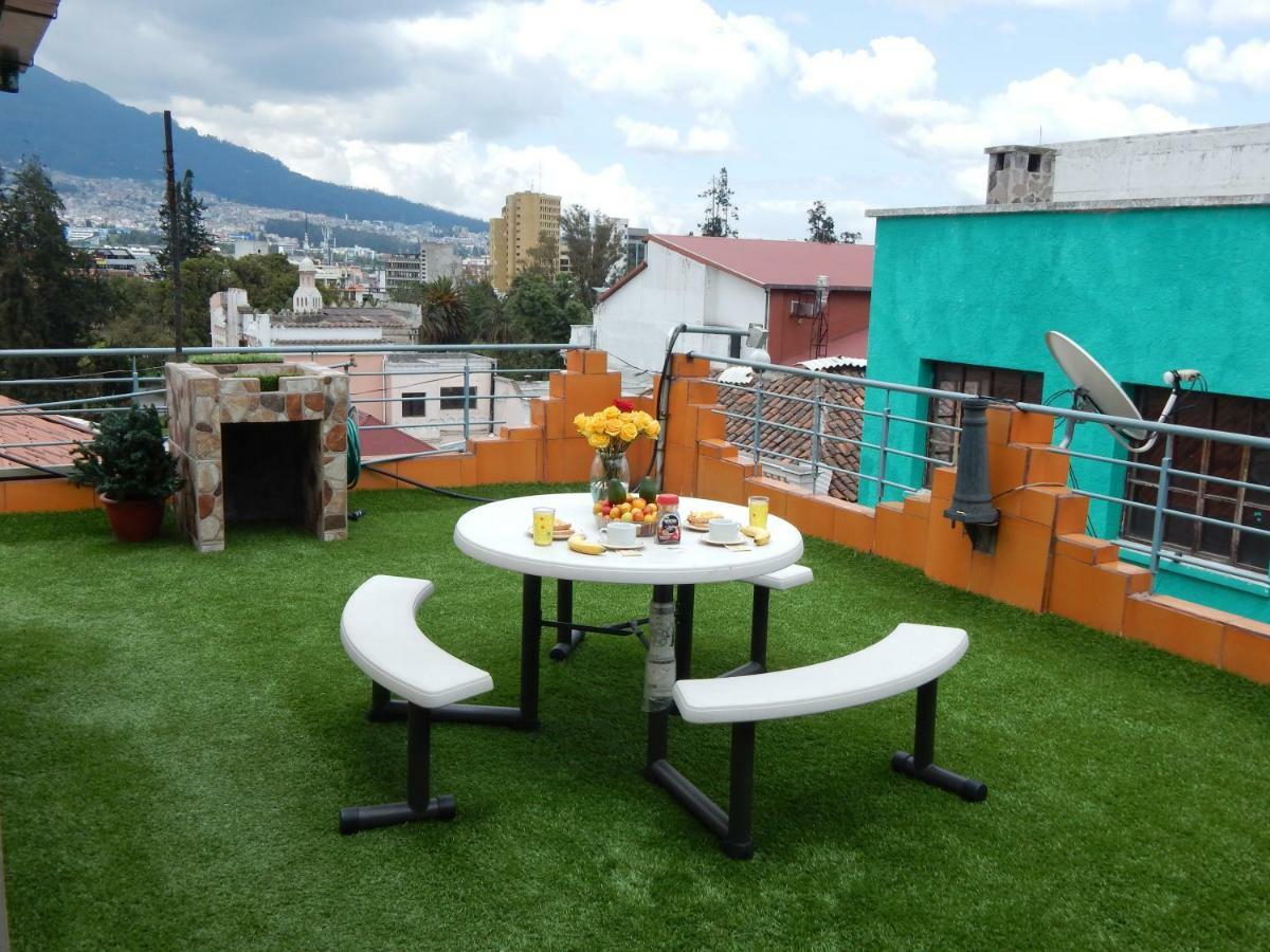 Olympus Plaza Hotel Quito Buitenkant foto